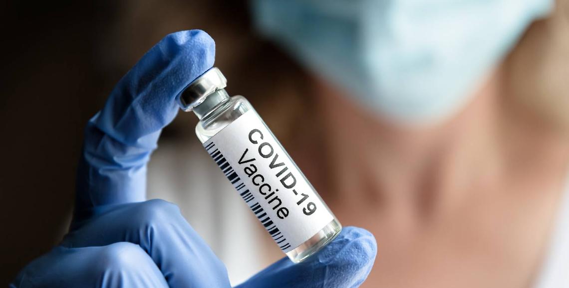 Vaccini, nuovo effetto collaterale: la scoperta degli esperti