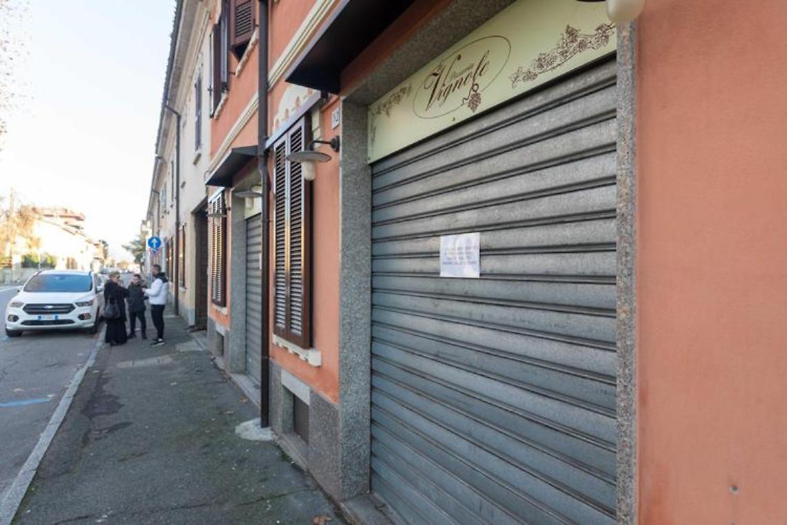 Ristoratrice di Lodi, indagini per istigazione al suicidio: analisi sui commenti social