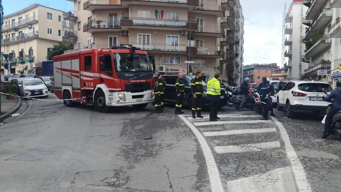 Via Manzoni, crollata la volta del collettore fognario