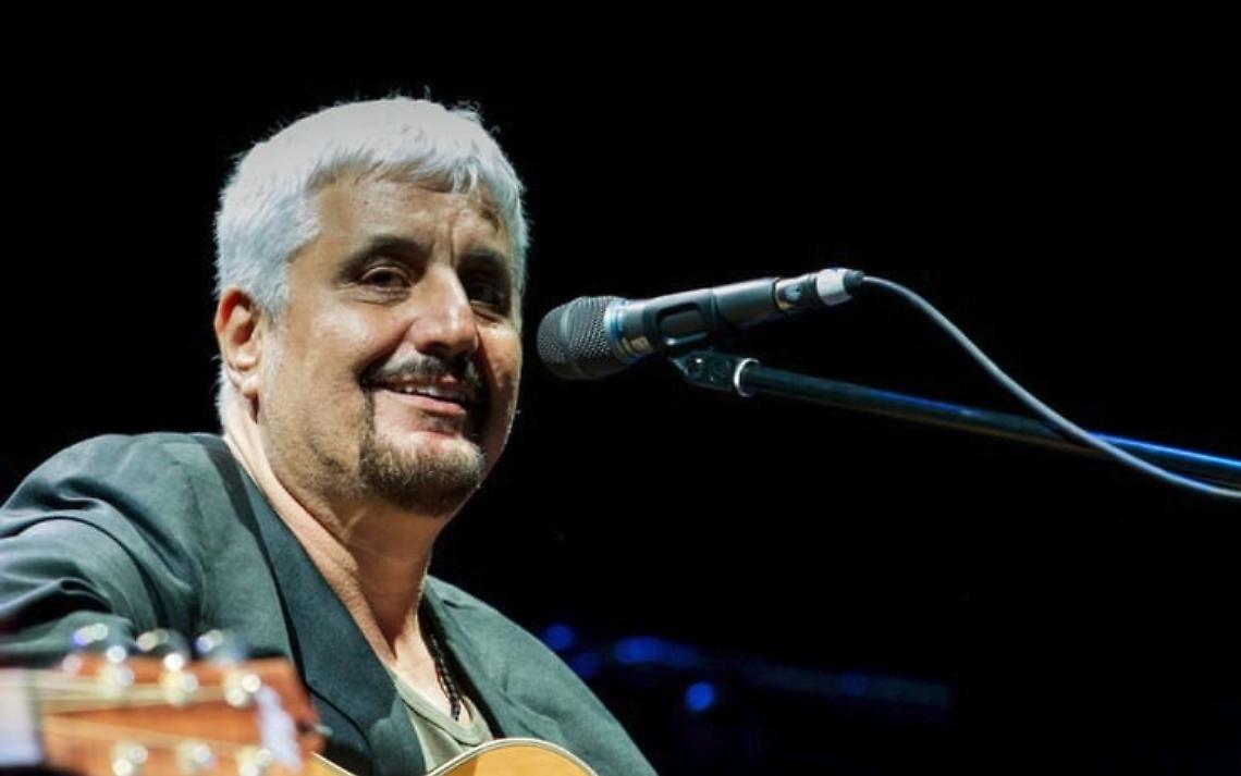 “Pino è”, inizia il grande viaggio verso piazza Plebiscito per  il “Musicante”