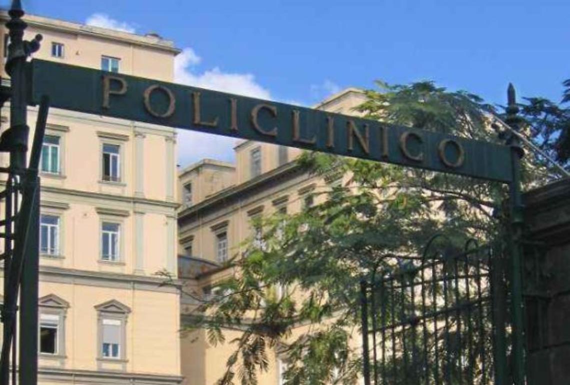 Positiva la direttrice sanitaria del Policlinico Vanvitelli