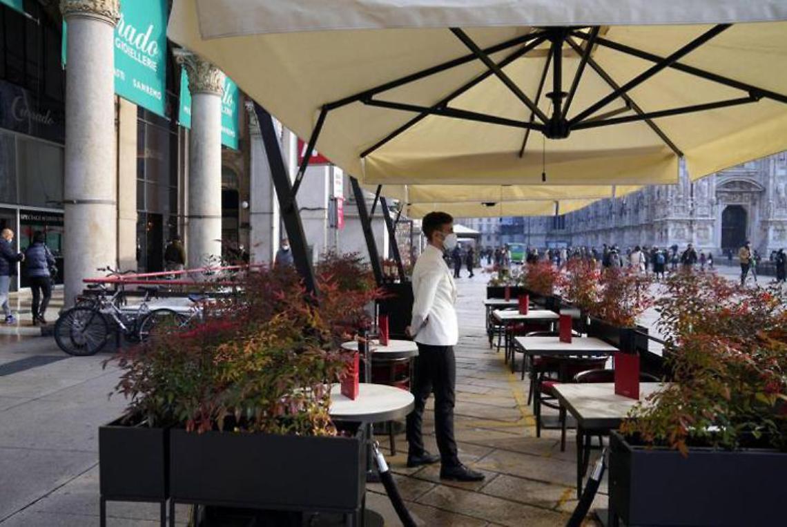 Zona gialla dal 26 aprile e riapertura ristoranti all'aperto