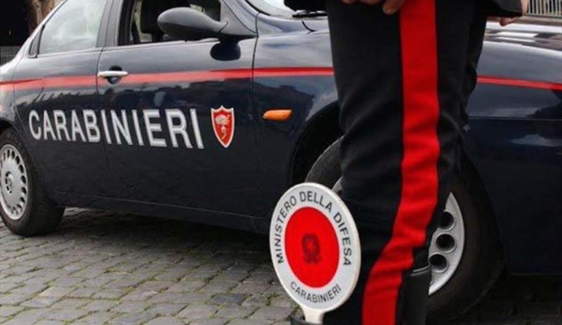 Rapina in un supermercato al Vomero, banditi in fuga