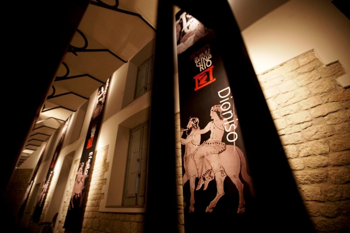 Rosso immaginario al Museo del Sannio Caudino