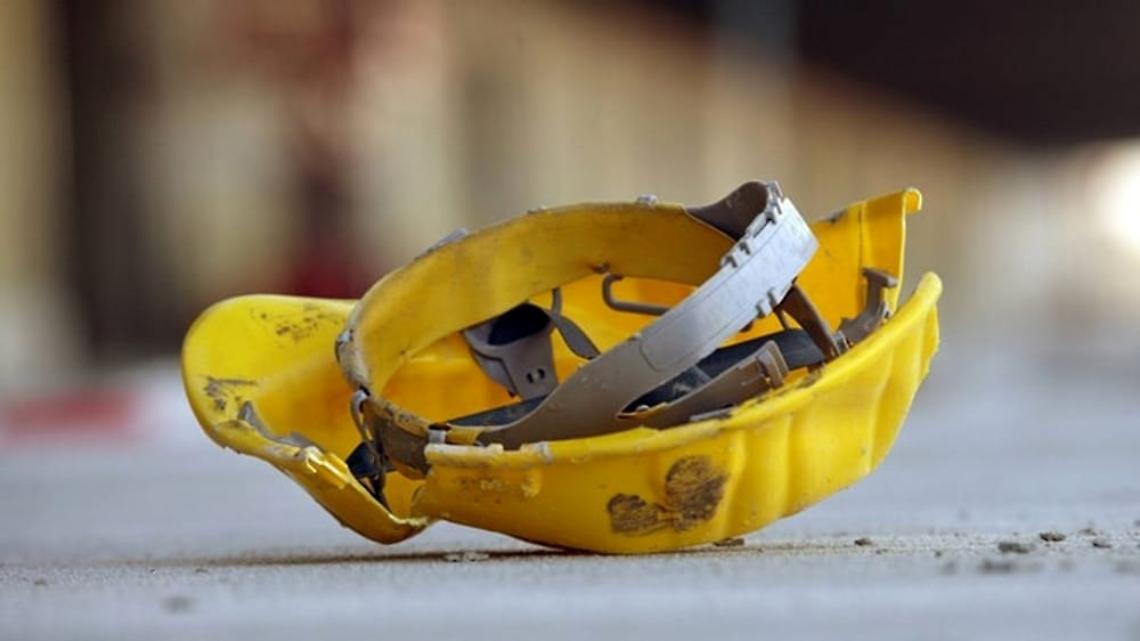 Cade da impalcatura, muore operaio edile a Marano
