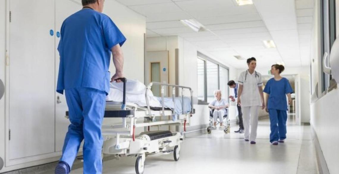 Covid Italia, 17.364 nuovi casi e 44 morti