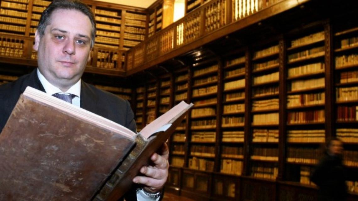 Saccheggio Girolamini, De Caro: «Portai negli Usa libro con note di Galilei»