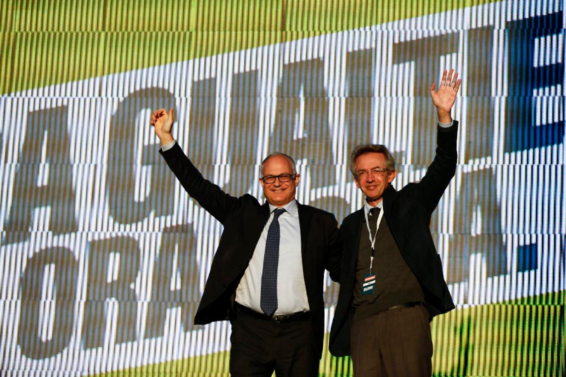 Manfredi a Roma per Gualtieri, danni all'auto e pc rubato