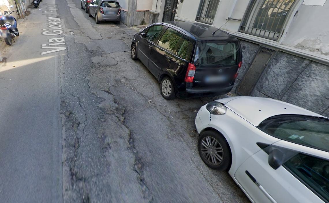 Via Pascoli e via Padula, la Municipalità fa rifare  l'asfalto