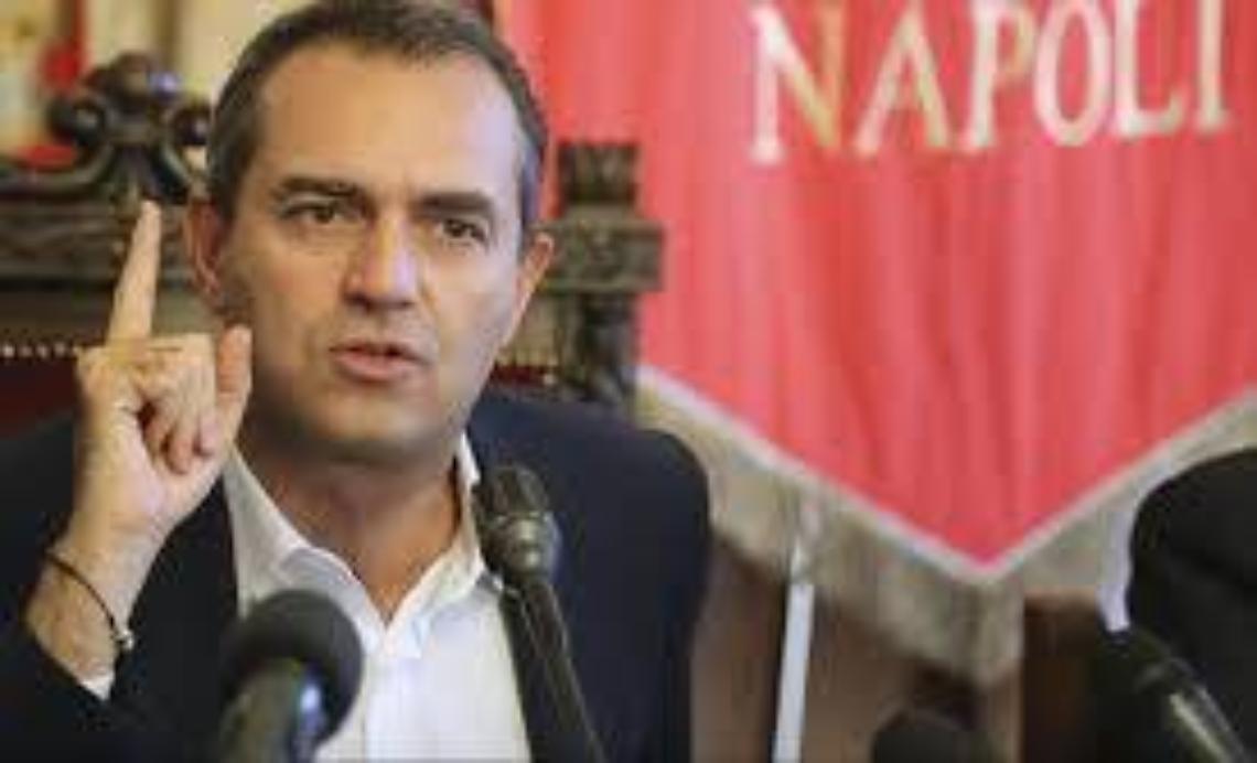 Allarme babygang, de Magistris: tema resti fuori da campagna elettorale. È scontro con Carfagna e Valente