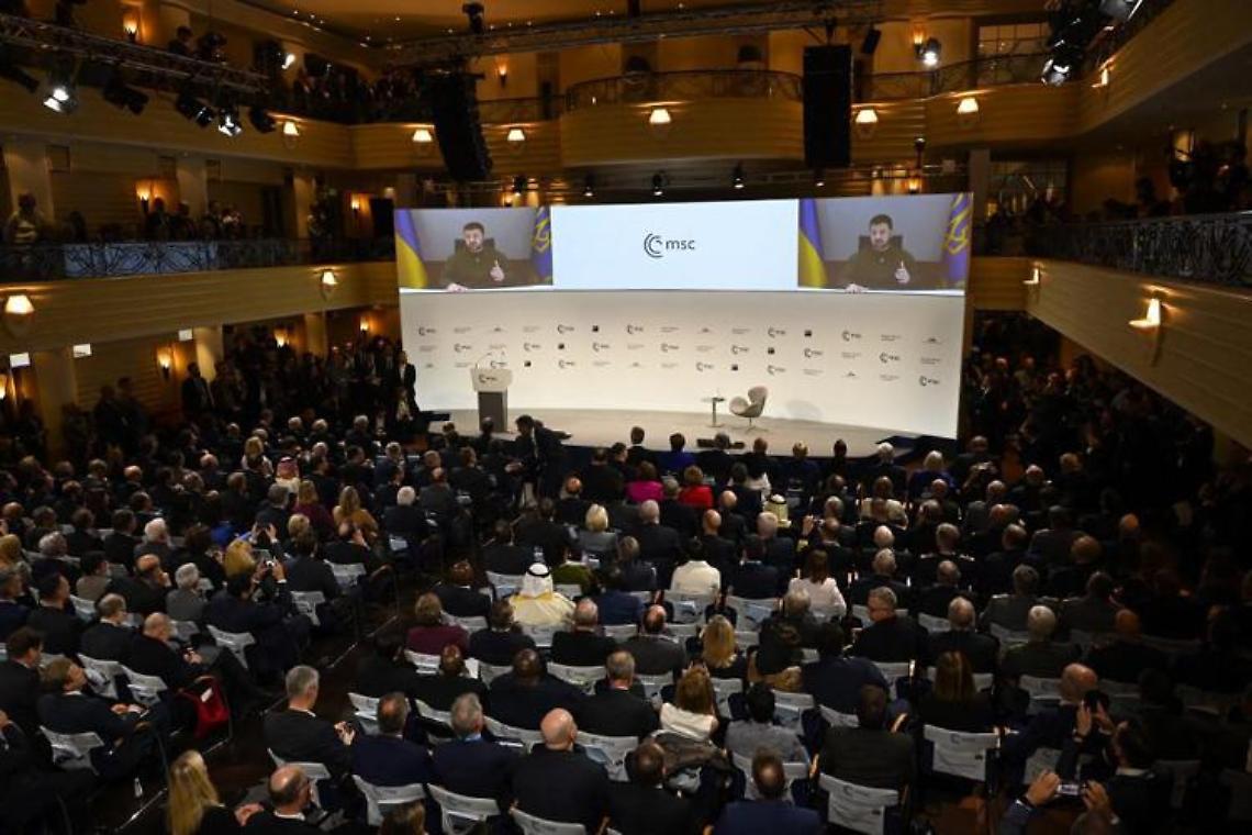 Zelensky: «Vittoria Ucraina e Kiev nella Nato, non ci sono alternative»