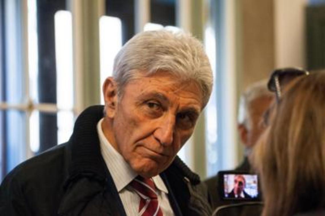 Bassolino: «Primarie delegittimate»