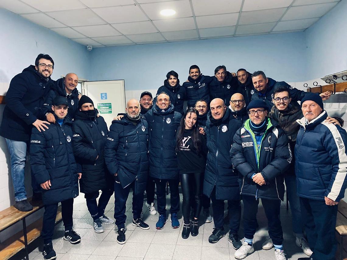 L'Internapoli lancia il messaggio solidale per tutti i giovani calciatori