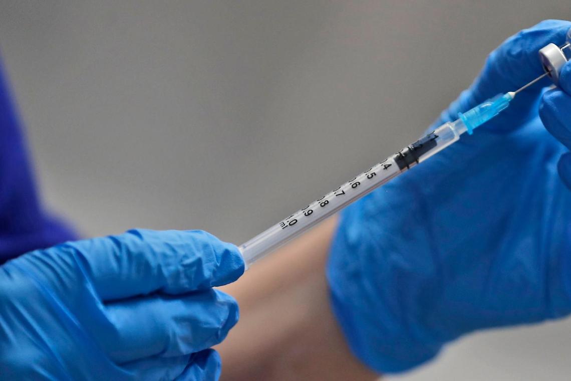 Vaccini in Campania, 1.000 adesioni categorie fragili in poche ore