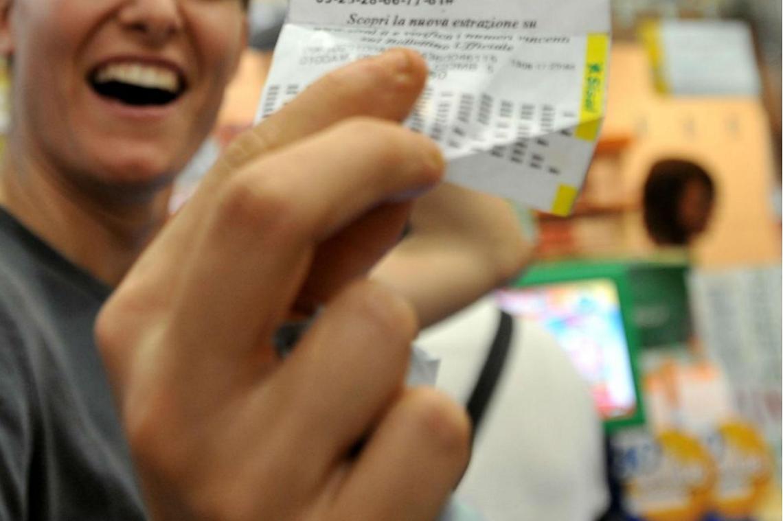 SuperEnalotto: nel Casertano vinti oltre 33mila euro 