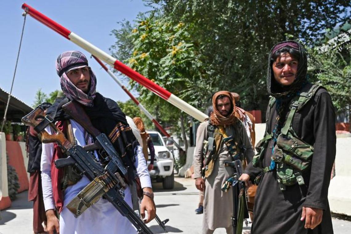 Afghanistan, talebani: «Abbiamo perdonato tutti, non minacceremo alcun paese»