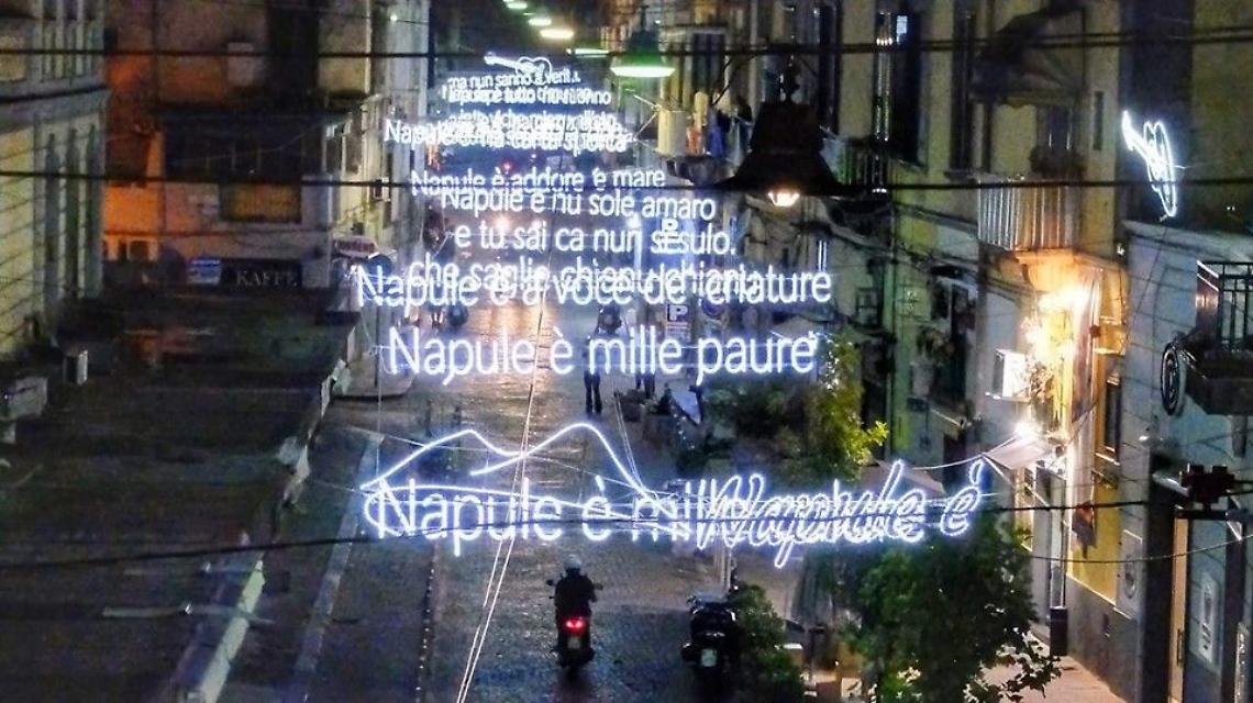 “Napule è", luminaria record alla Sanità per l'omaggio a Pino Daniele