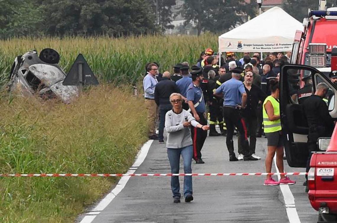 Incidente Frecce Tricolori, il dolore del papà della bimba morta: «Cosa potevo fare di diverso?»
