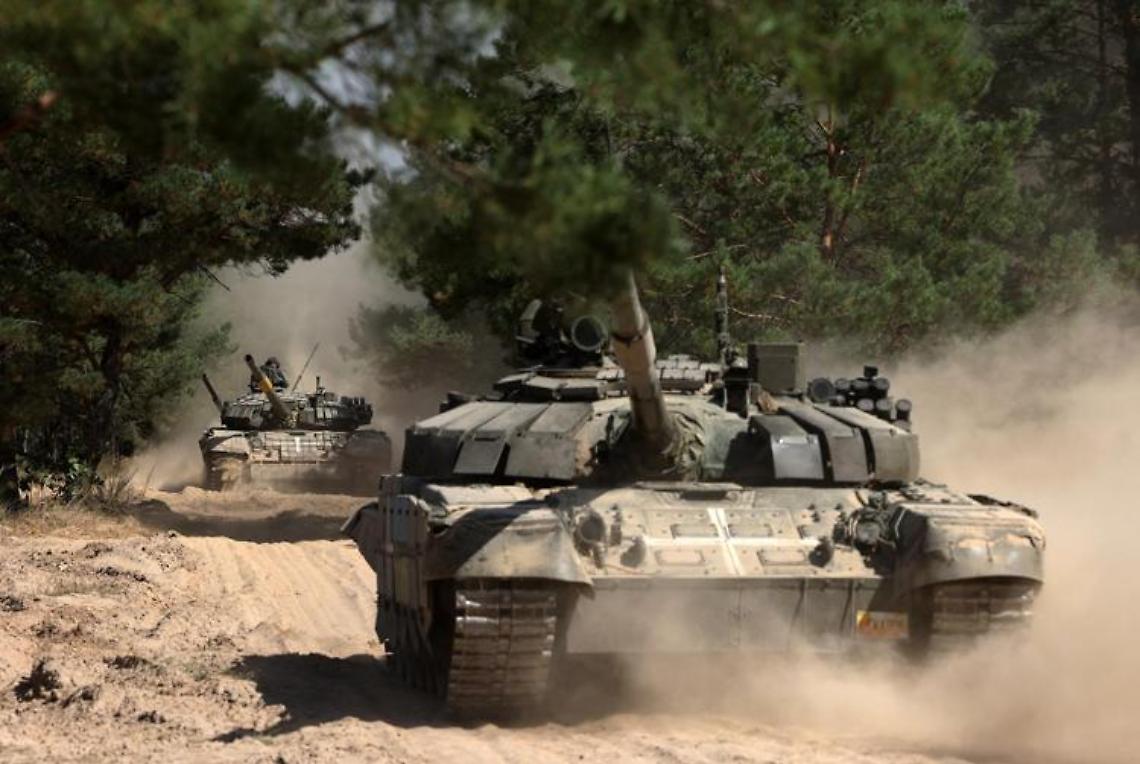 Ucraina, Nato: «Kiev guadagna terreno in controffensiva»