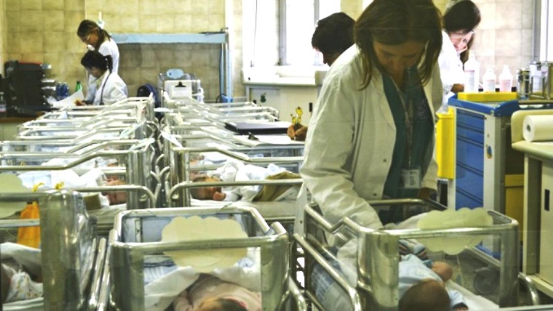 Spunta bimba in casa, presunto caso di compravendita di neonata