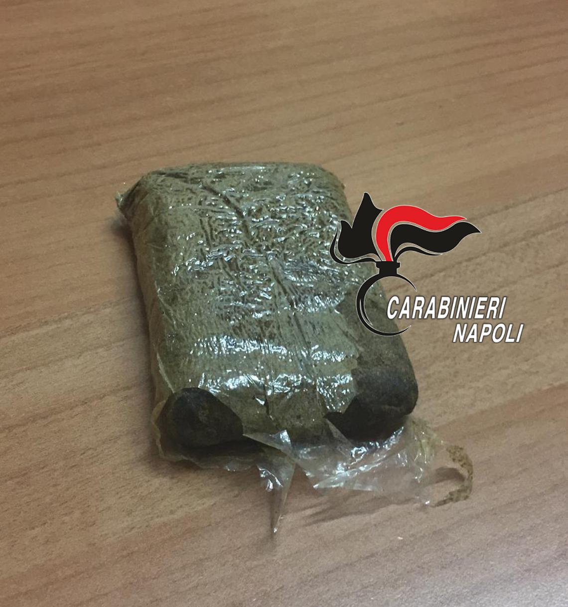 Sorpresi in auto con 102 grammi di droga, due arresti a Sant'Antimo