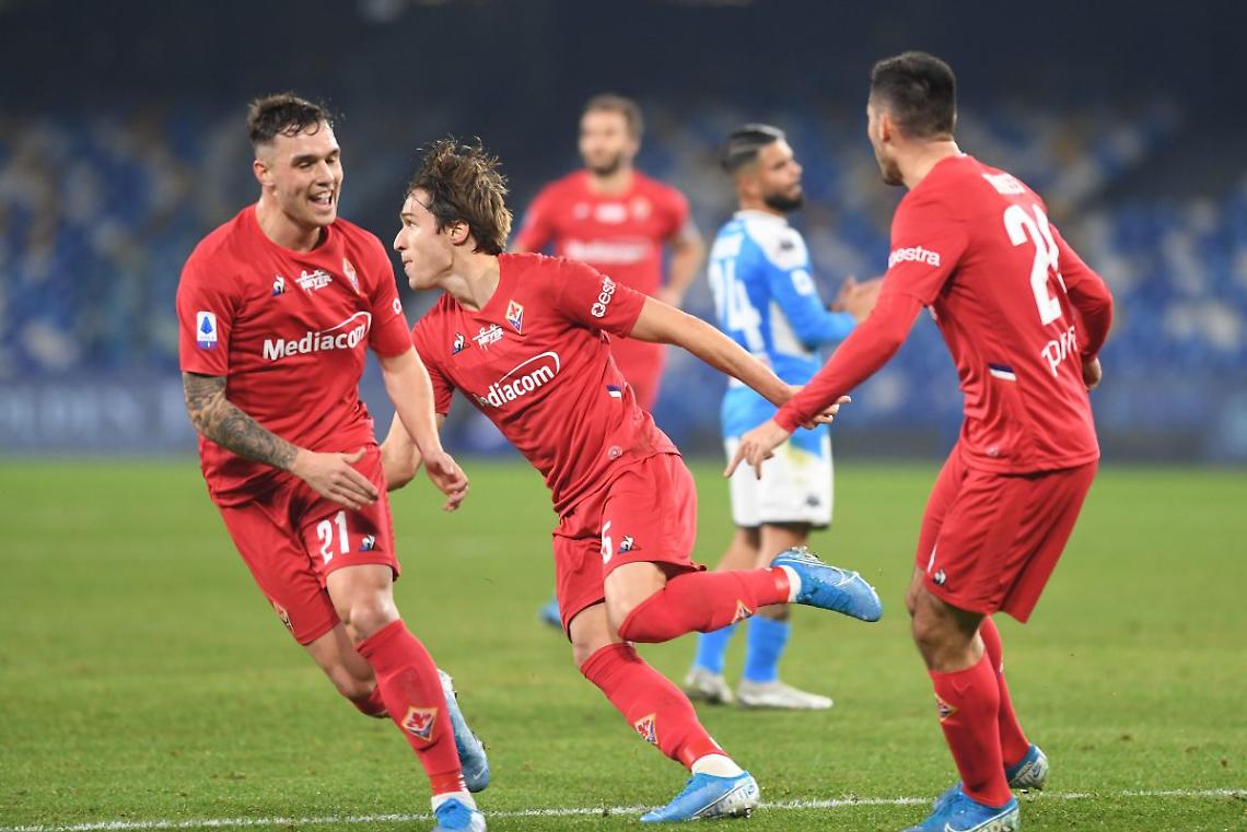 Anche la Fiorentina espugna il San Paolo