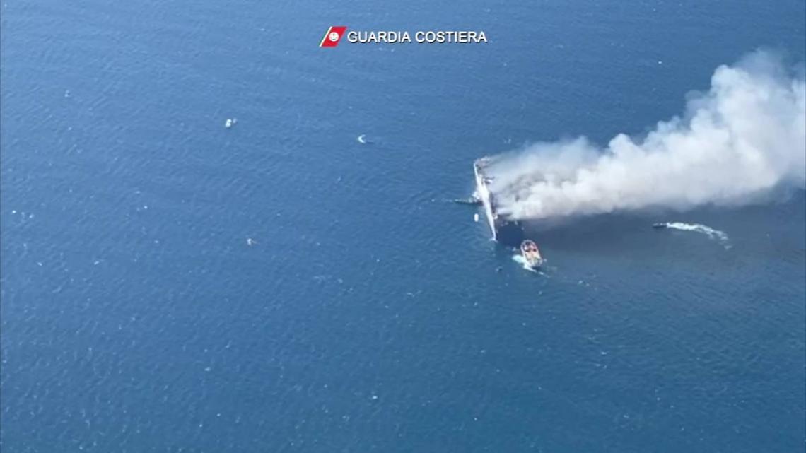 Incendio nave, Grimaldi: 13 dispersi di cui 5 individuati