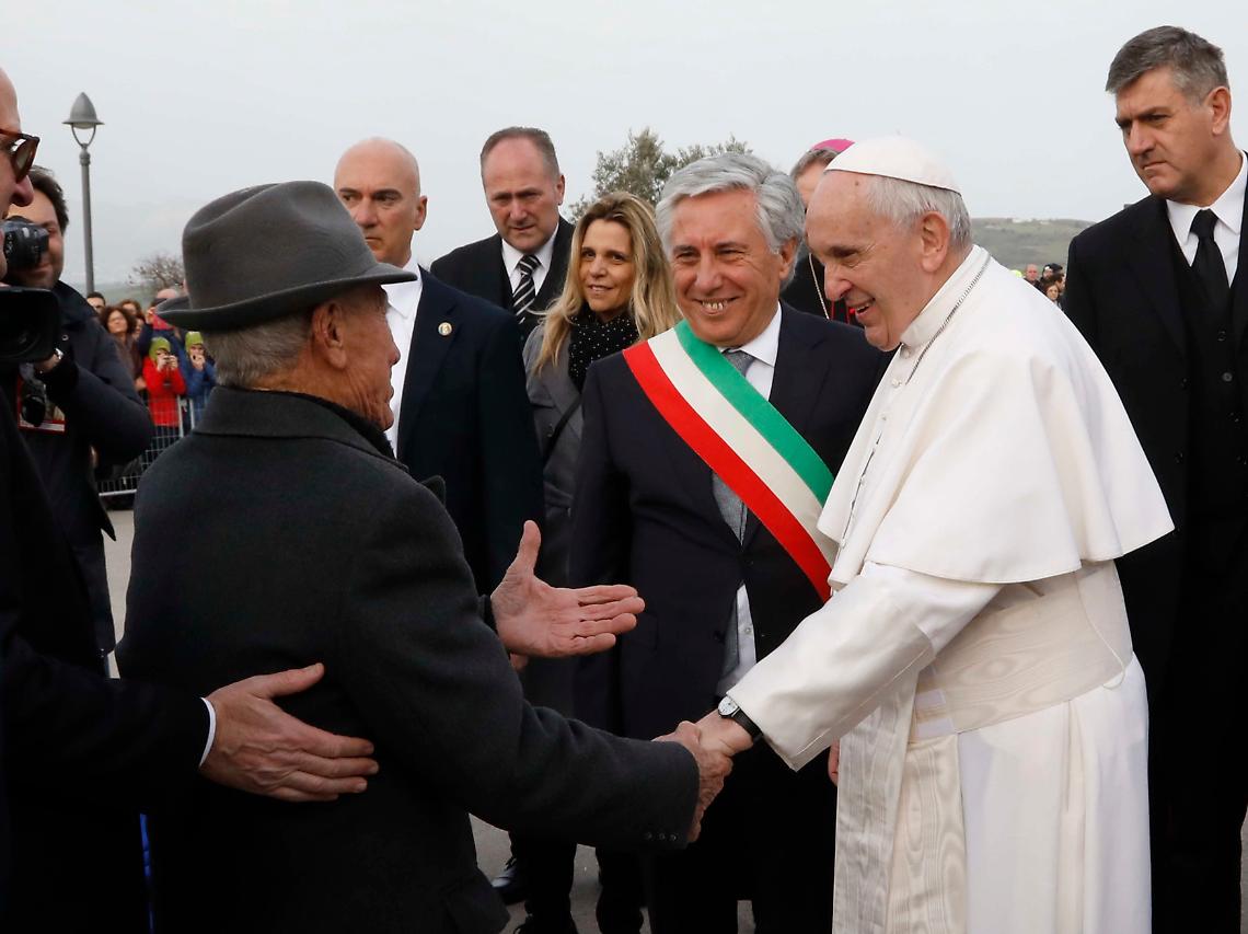 Papa Francesco: «Non dimenticherò Pietrelcina»