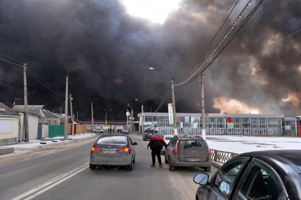 Guerra Ucraina-Russia, esplosioni a Leopoli. Incendio a Kharkiv