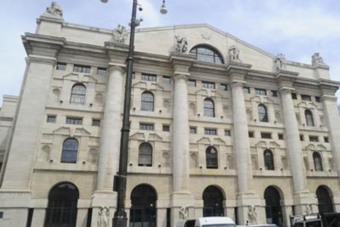 Caos Mps, titolo perde ancora  