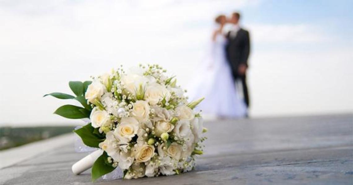 Fase 2 a Napoli, piattaforma sulla scogliera e matrimoni a Marechiaro