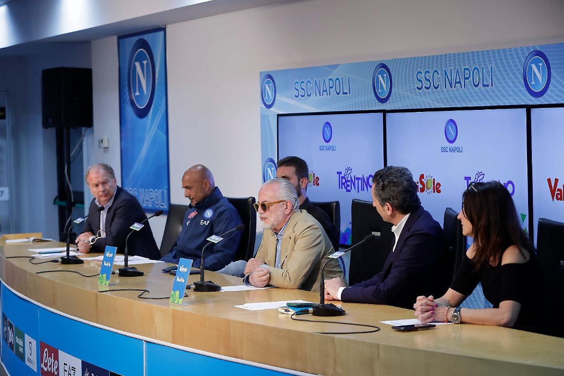 Napoli in ritiro, De Laurentiis: «Anguissa sicuramente rimane»
