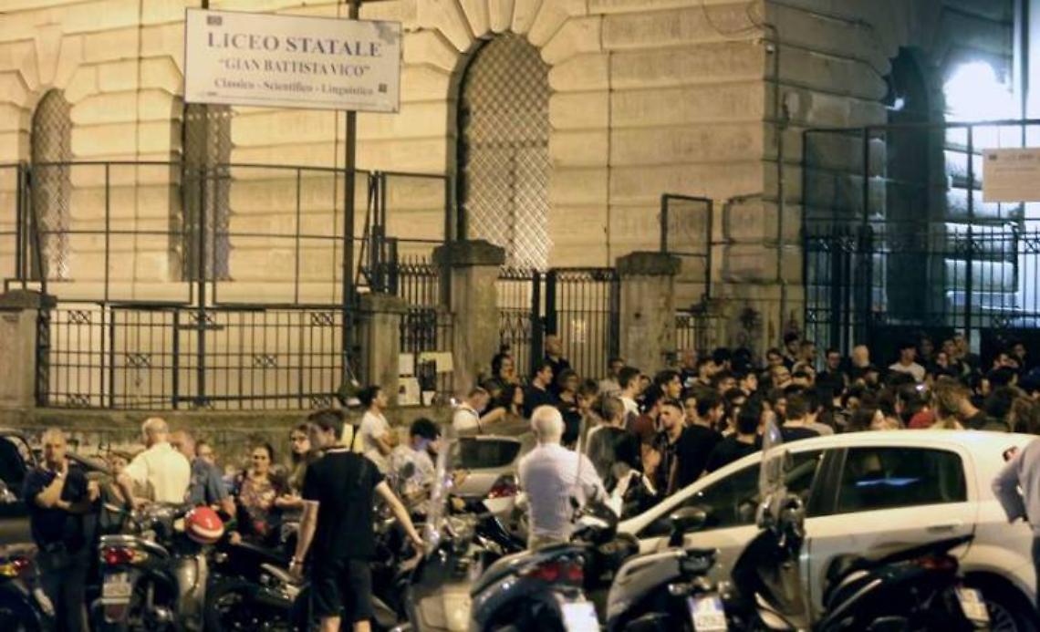«Vi saluto, magari ci rivediamo»: l'ultimo messaggio del prof suicida
