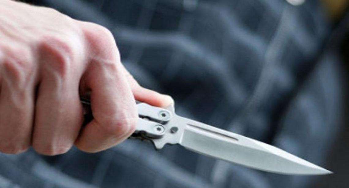 Rissa a colpi di caschi e coltelli nel Napoletano, 9 denunce