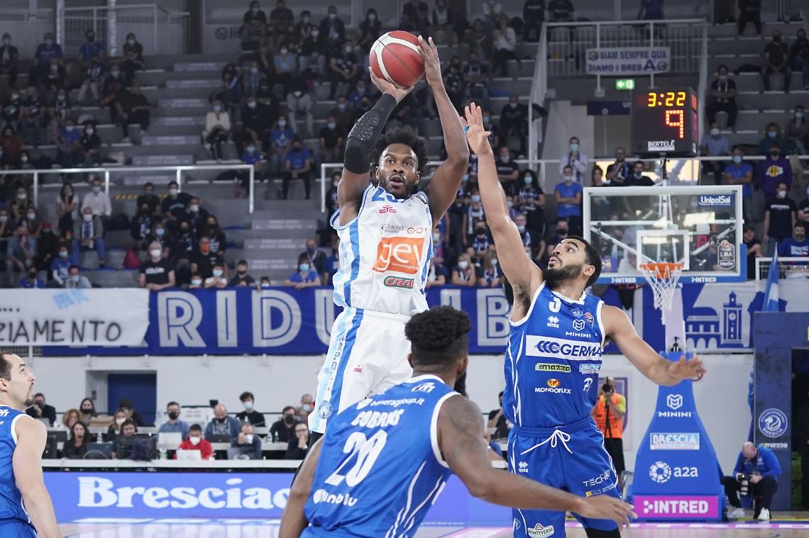 Gevi Napoli battuta anche a Brescia. Sacripanti: «Ripetuti gli stessi errori di Reggio Emilia»