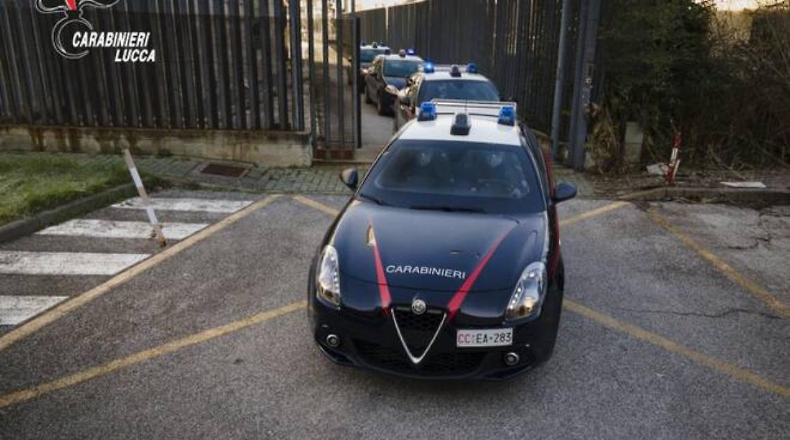 La droga della camorra a Viareggio, scatta il blitz: 14 arresti