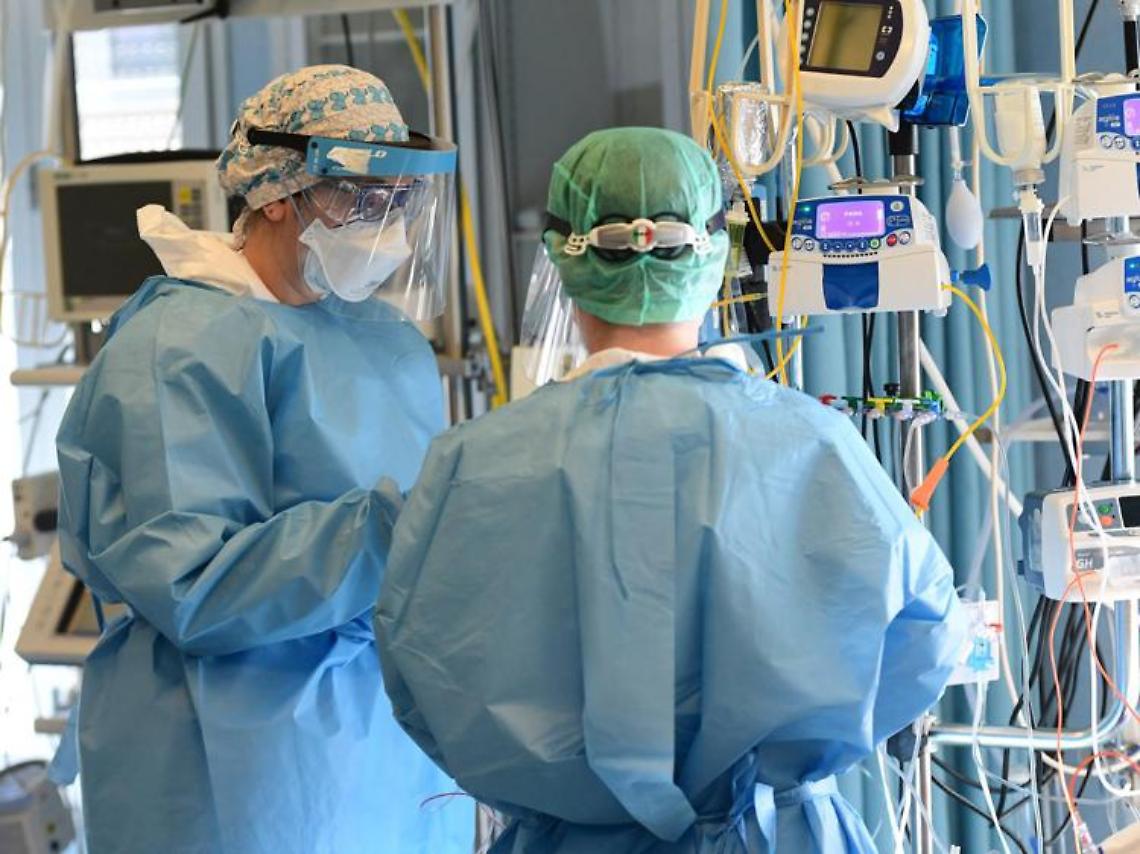 Covid Italia, in 7 giorni 208.346 nuovi contagi e 533 morti