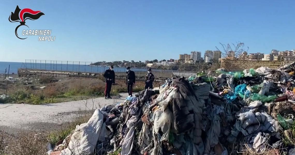 Da lido dei vip a discarica, sequestrata “Spiaggia Mappatella"
