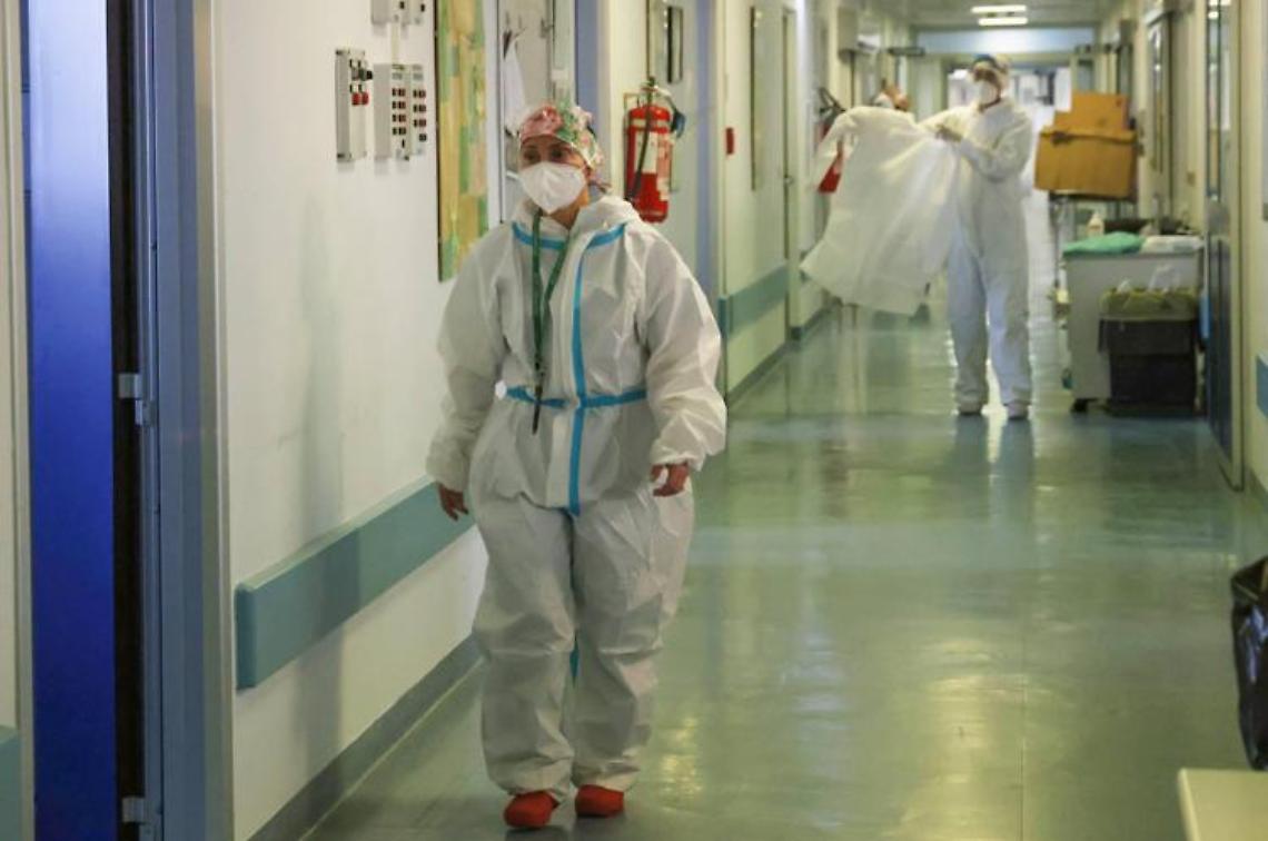 Covid oggi Italia, aumentano ancora ricoveri: raddoppiati in ospedali pediatrici