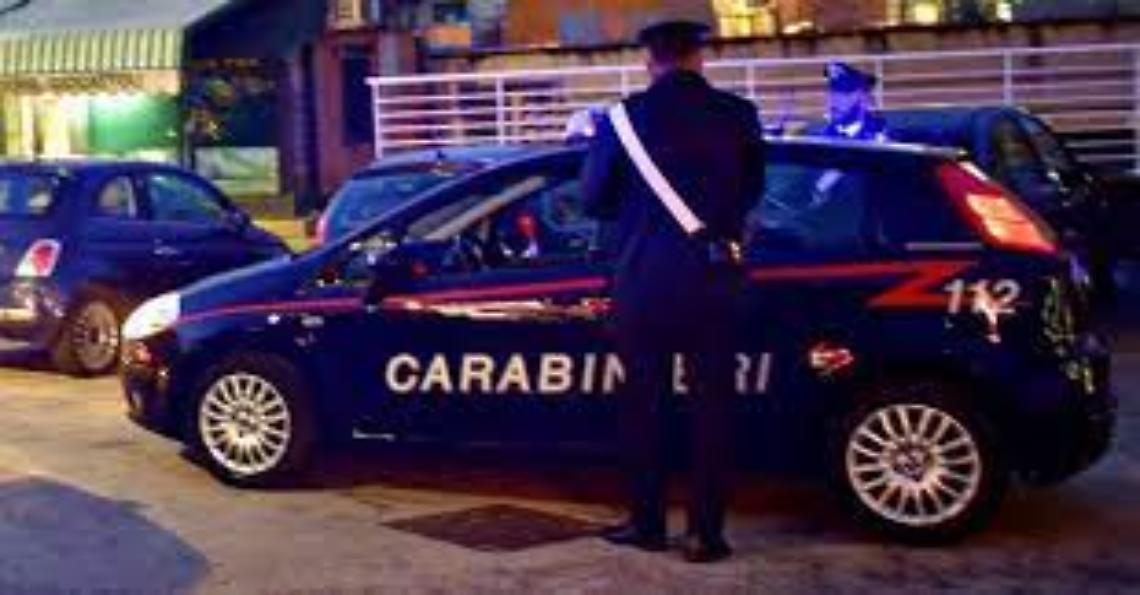 In auto con una pistola rubata, quattro in manette: c'è il figlio del boss