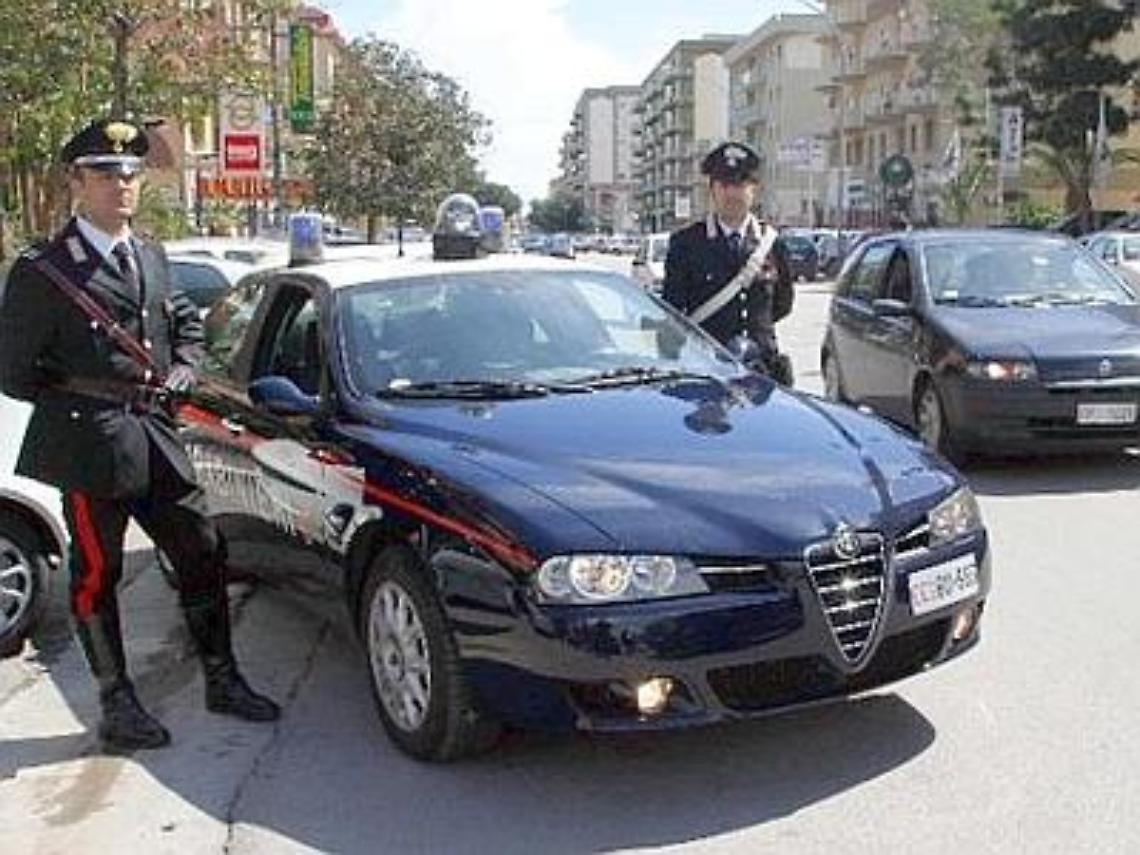 Portici, blitz dei carabinieri al Granatello