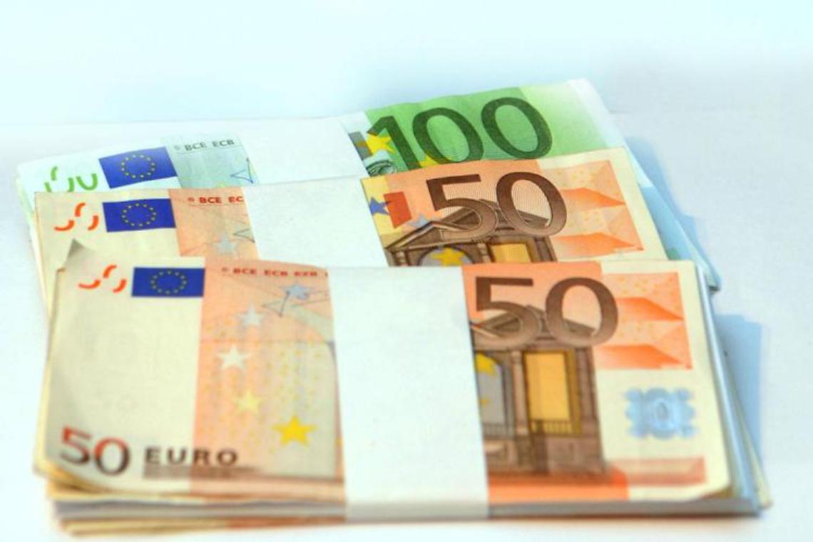 Allarme prelievo contanti, attenzione al limite