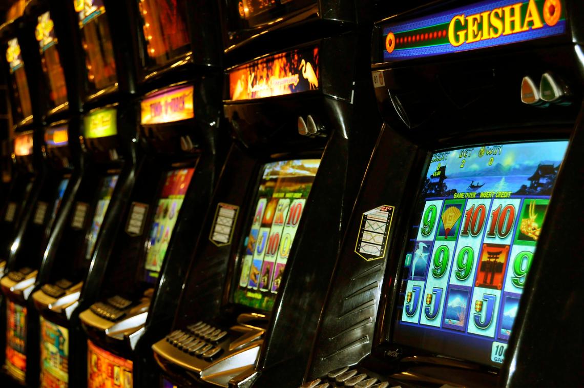 Gioco d'azzardo, è allarme: solo l'Asl assiste 800 persone 