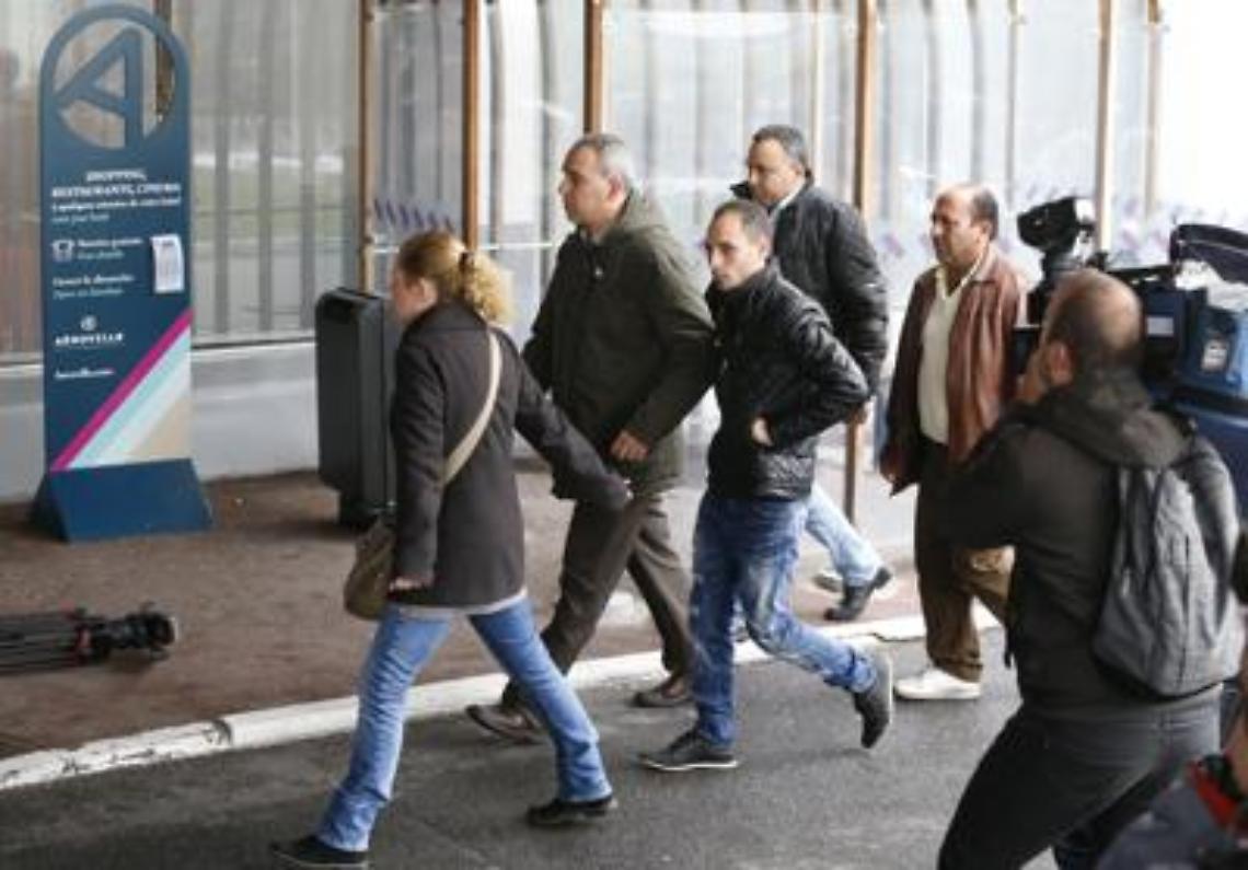Aereo scomparso in volo da Parigi al Cairo, 66 a bordo
