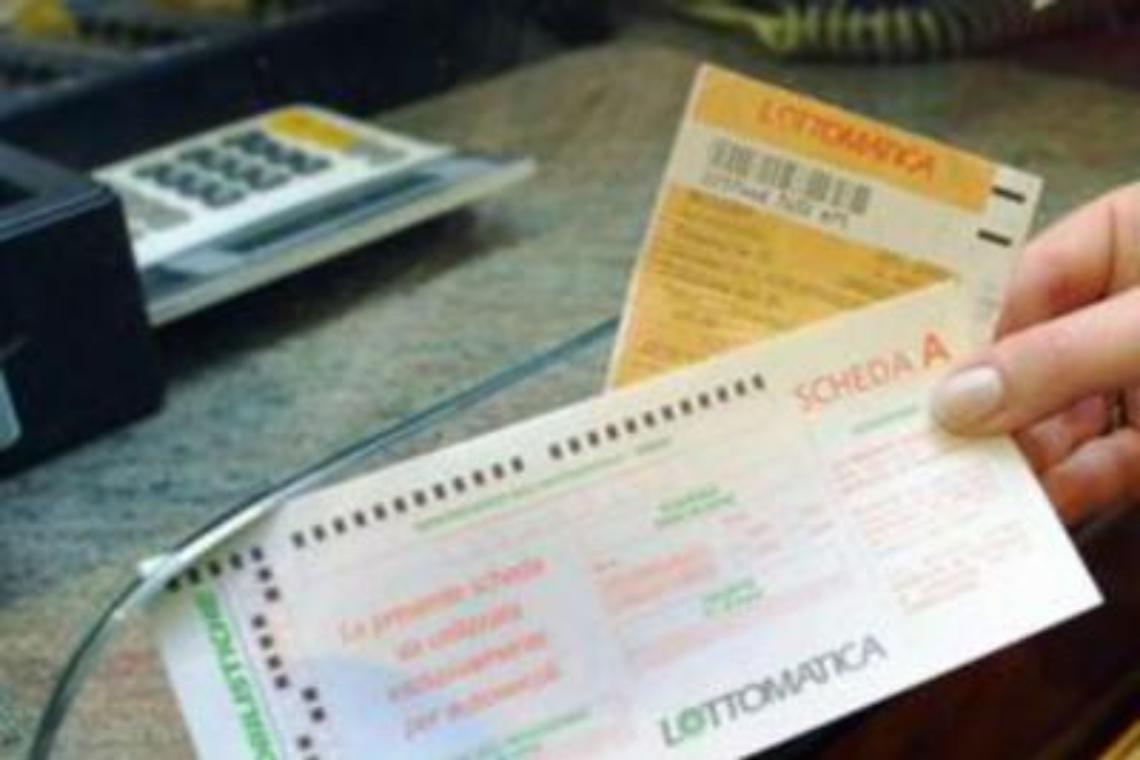 Bollo auto, ecco chi ha diritto allo sconto del 10%