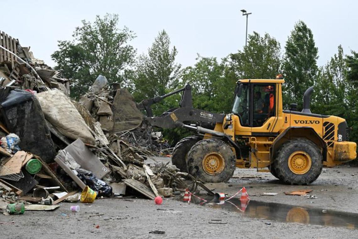 Alluvione Emilia Romagna, prosegue allerta rossa: 14 morti, più di 15mila sfollati