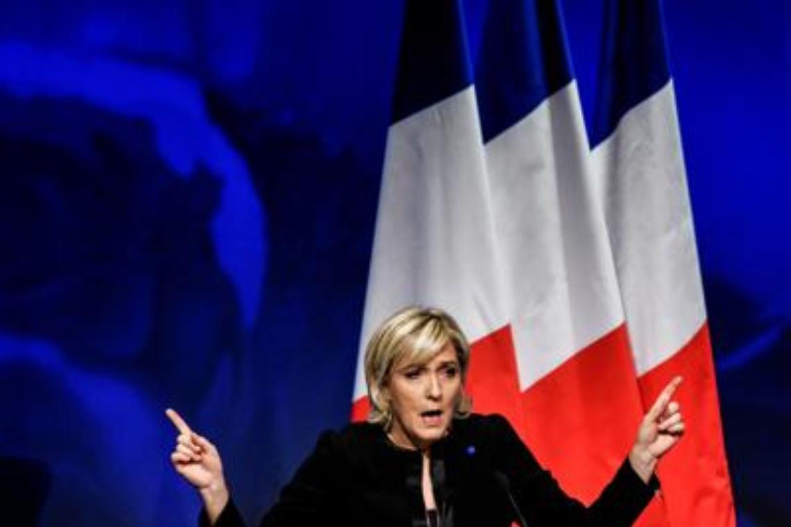 Le Pen deve restituire 300mila euro a Parlamento Ue