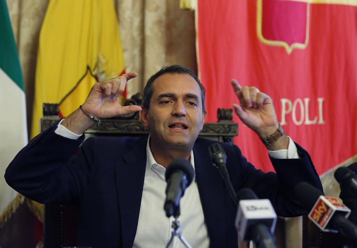 De Magistris: «Alle Regionali non ci sarà la lista Dema, temo l'aumento del voto di scambio»»