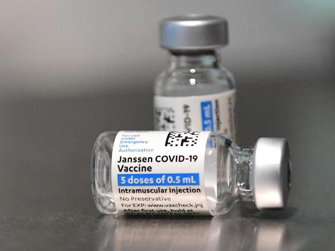 Johnson&Johnson a over 60, per gli under se preferibile
