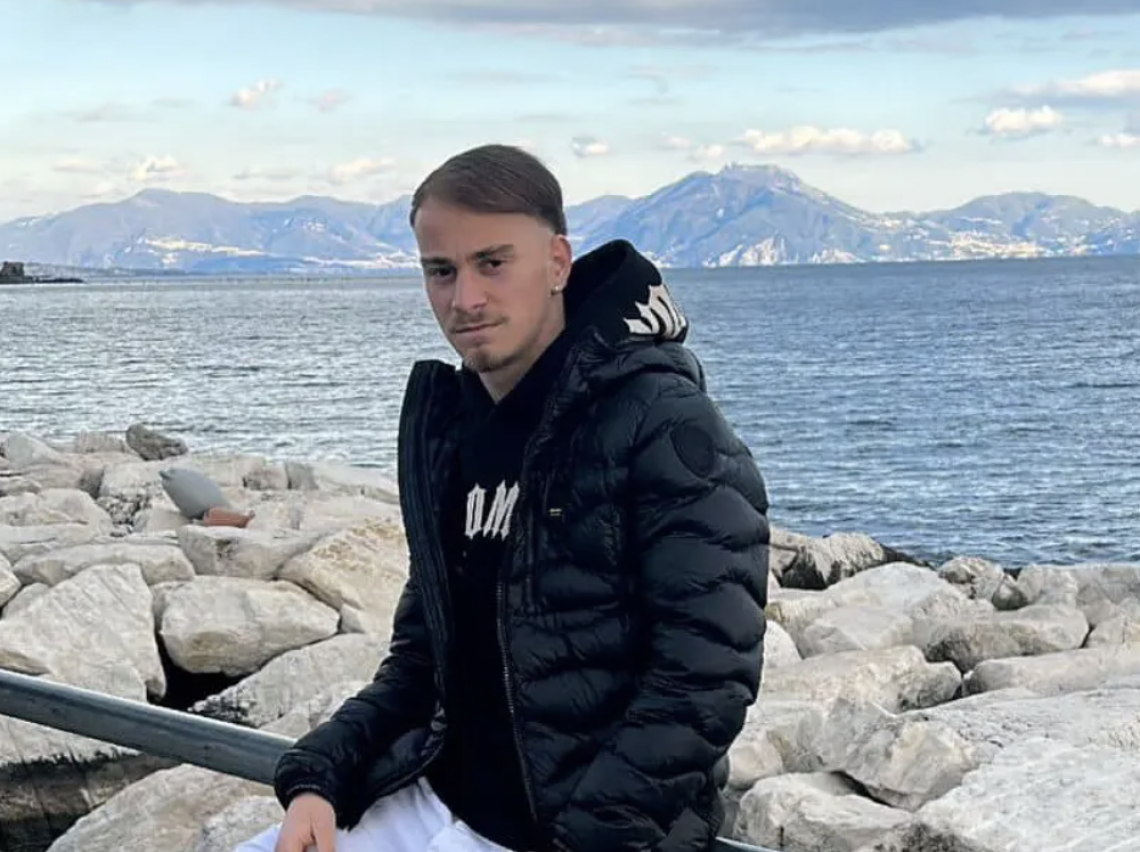 Incastrato in un macchinario, muore operaio 20enne